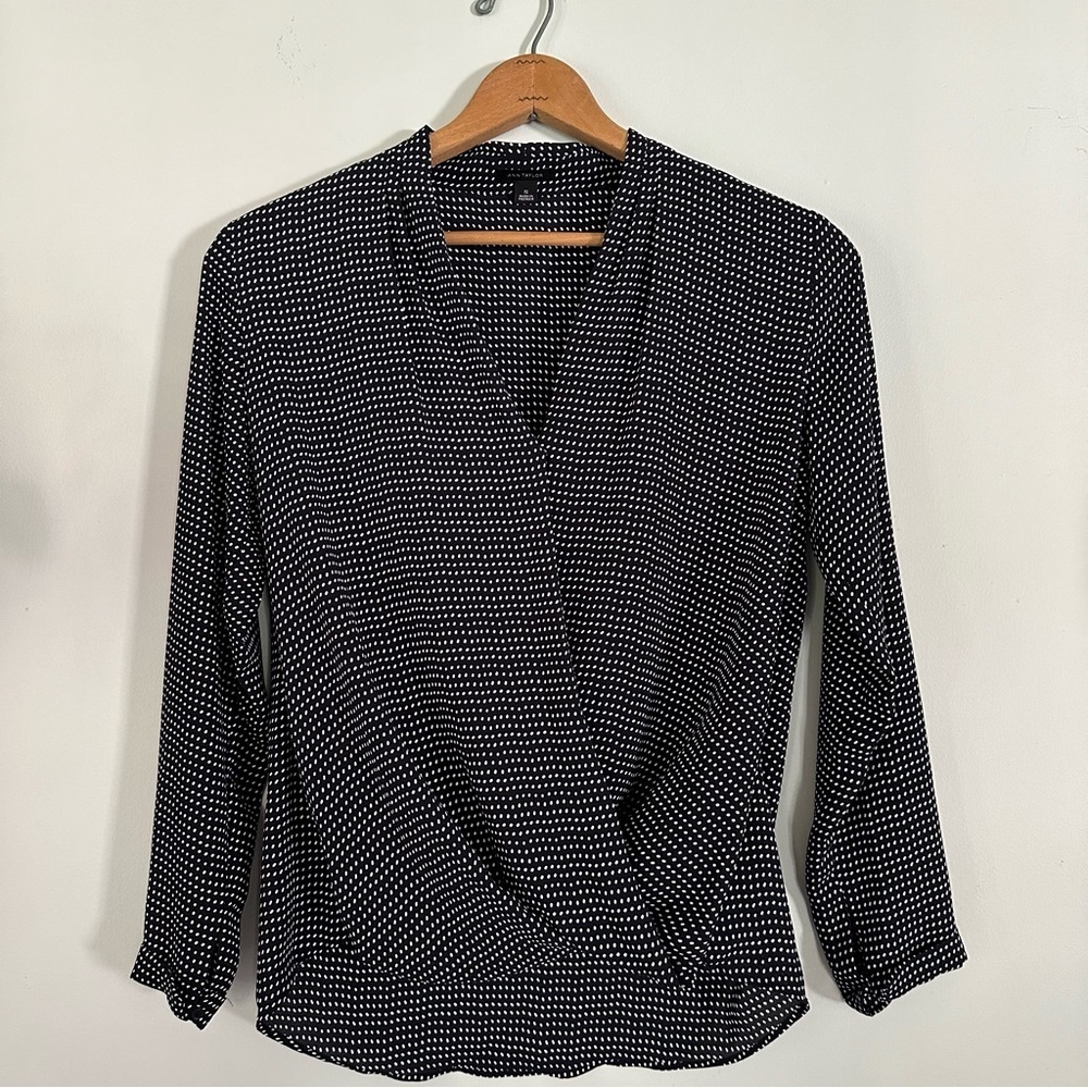 Ann Taylor Sheer Polka Dot Black Blouse Snap Closure Size Small
